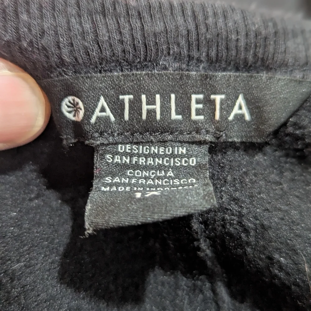 Athleta Women's Black Long Sleeve Activewear Fleece Top Sweatshirt Size 1X - Picture 9 of 13